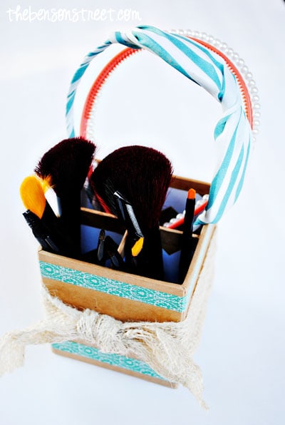 Easy Headband Organization at www.thebensonstreet.com