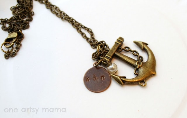 anchor necklace