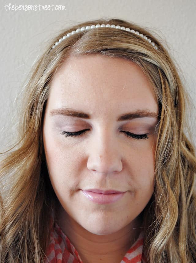 Beautiful Spring Makeup Look at thebensonstreet.com