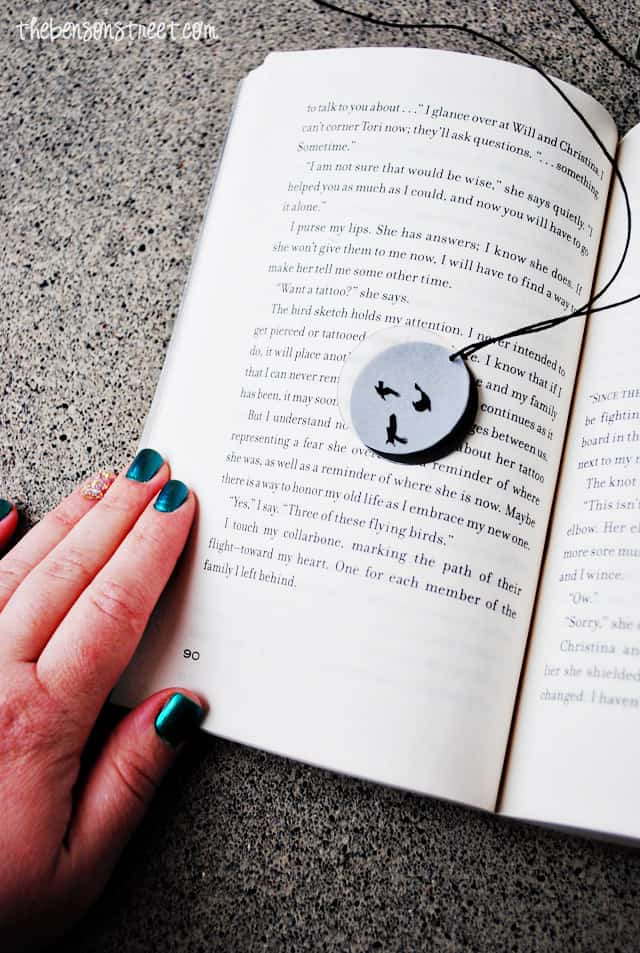 Easy DIY Divergent Inspired Necklaces at thebensonstreet.com