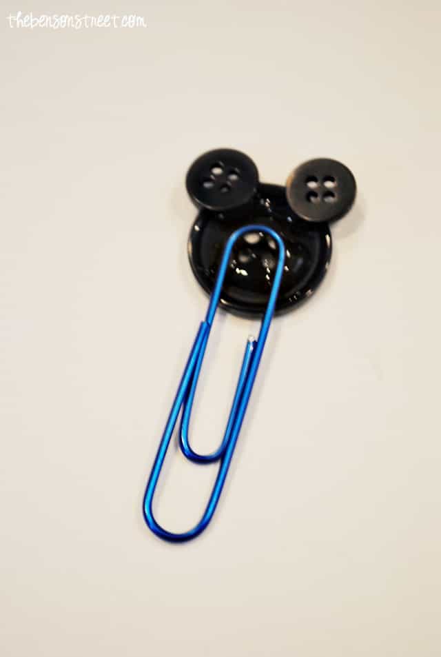 Easy to Make Mickey Paper Clips at thebensonstreet.com