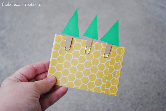 Adorable Paper Christmas Tree Paper Clips at thebensonstreet.com