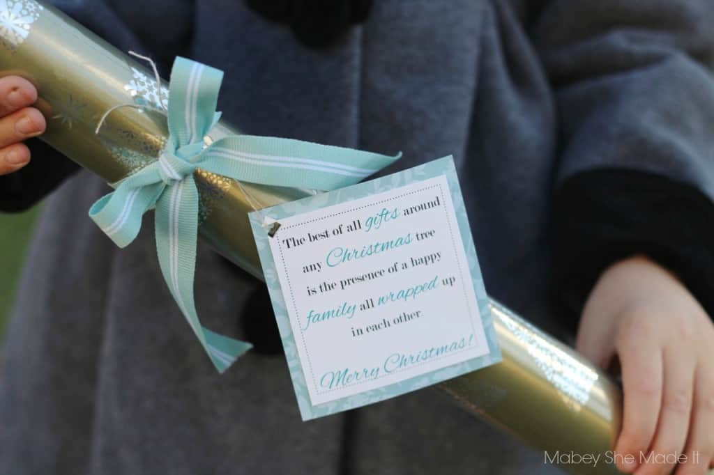 Wrapping-paper-tags1-1024x682