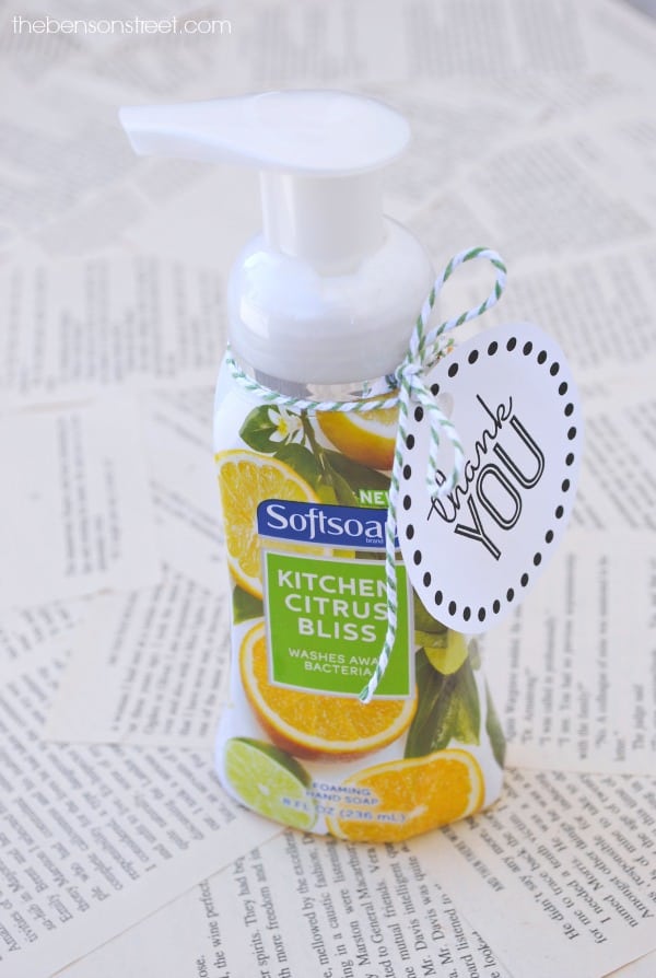Easy Thank You Gift with Softsoap at thebensonstreet.com