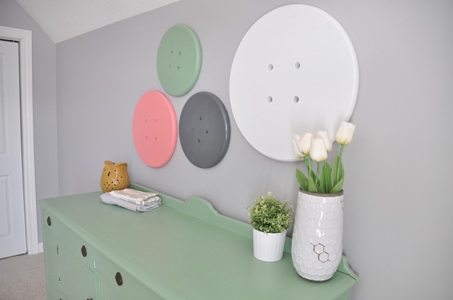 Craft Room Button Wall Art_thumb[2]