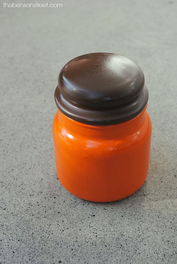 Cute and fun fall craft idea at thebensonstreet.com