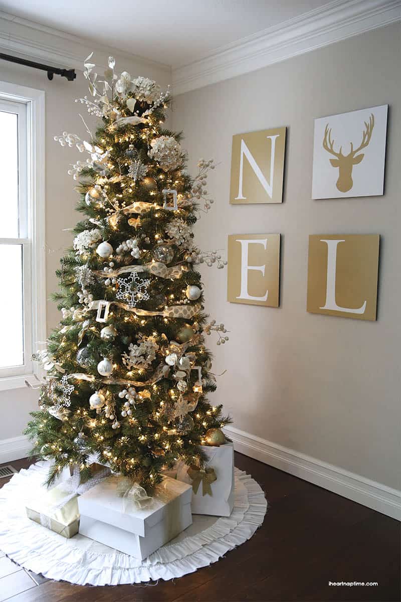 Gold-Christmas-tree-I-Heart-Nap-Time