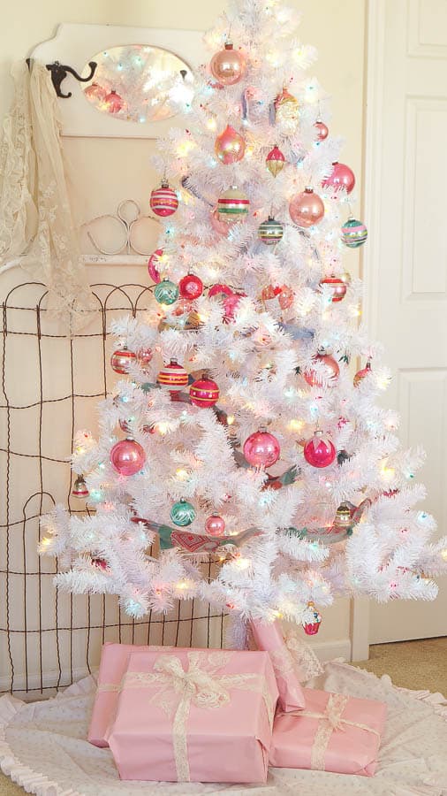 30 Inspiring Christmas Tree Ideas