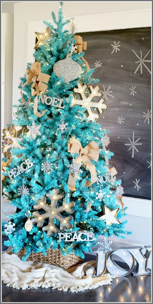 rustic-modern-turquoise-Christmas-tree