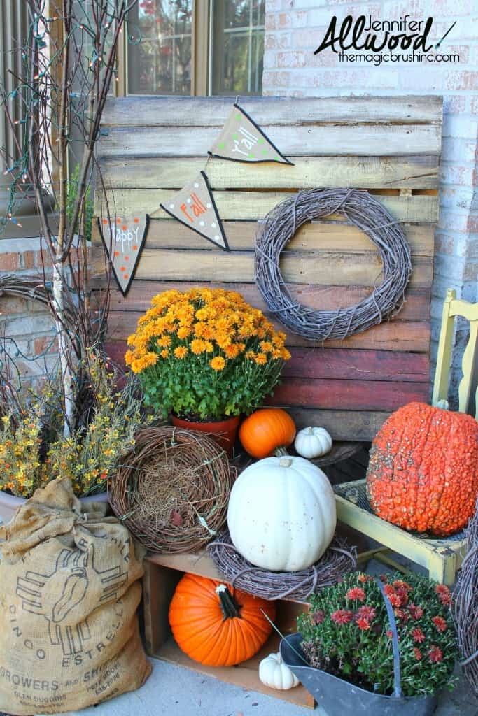 fall-pallet-front-porch-decor1-683x1024