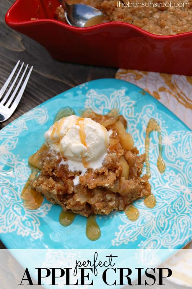perfect-for-fall-apple-crisp-recipe-via-thebensonstreet-com
