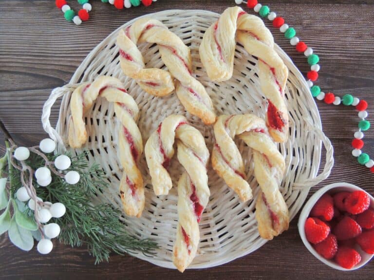 Easy Raspberry Candy Cane Puff Pastry for the Holidays