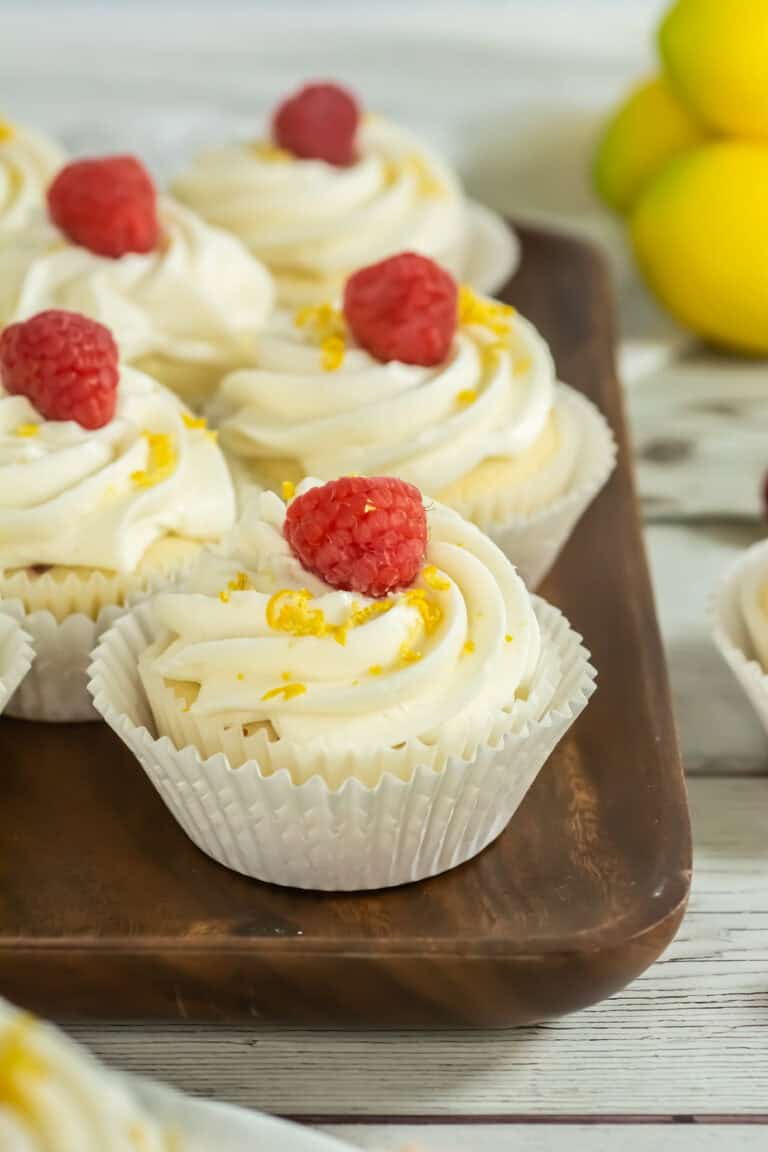 How to Make Raspberry Lemon Cupcakes: A Zesty Delight