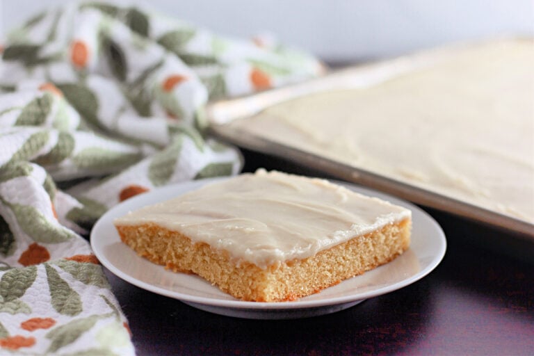 White Texas Sheet Cake Recipe – A Buttery, Moist Classic