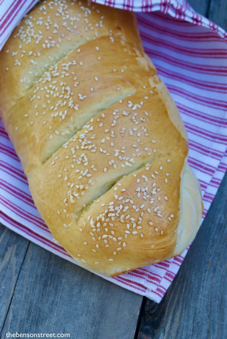How to make a loaf of french bread in a bread maker