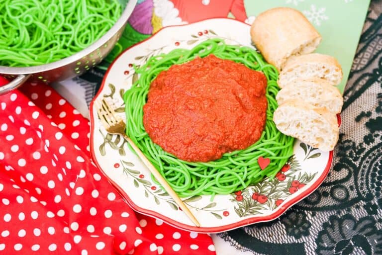 How to make green noodles for grinch pasta