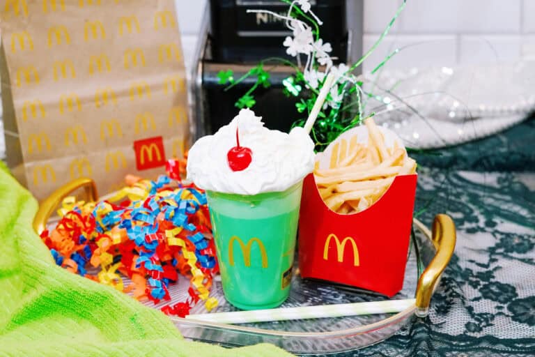 Easy recipe for a copycat shamrock shake with fries by it