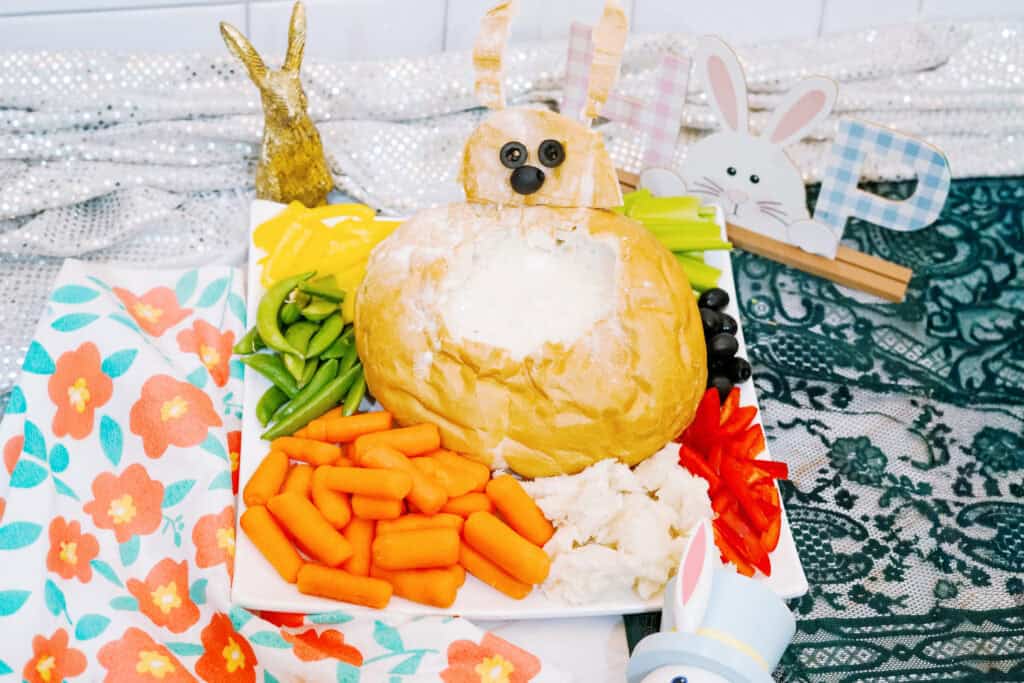 How to assemble a bunny shaped bread bowl