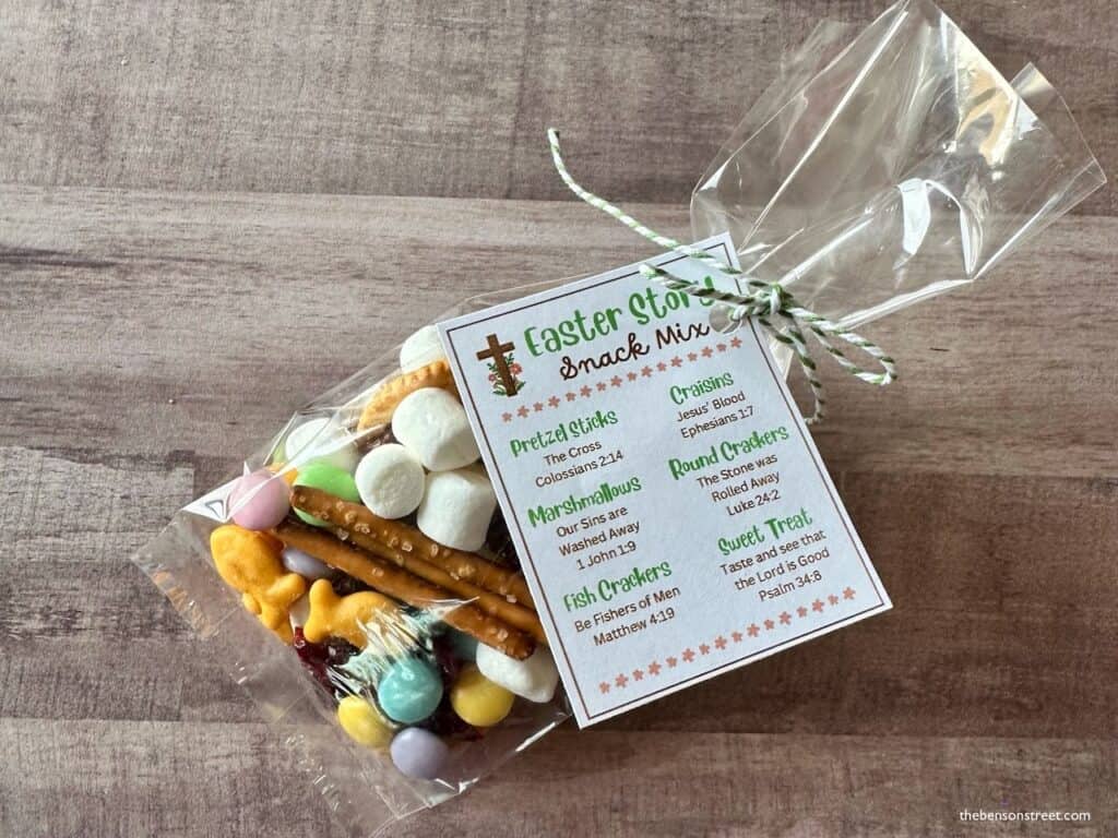 Sweet and salty easter snack mix recipe with printable tags