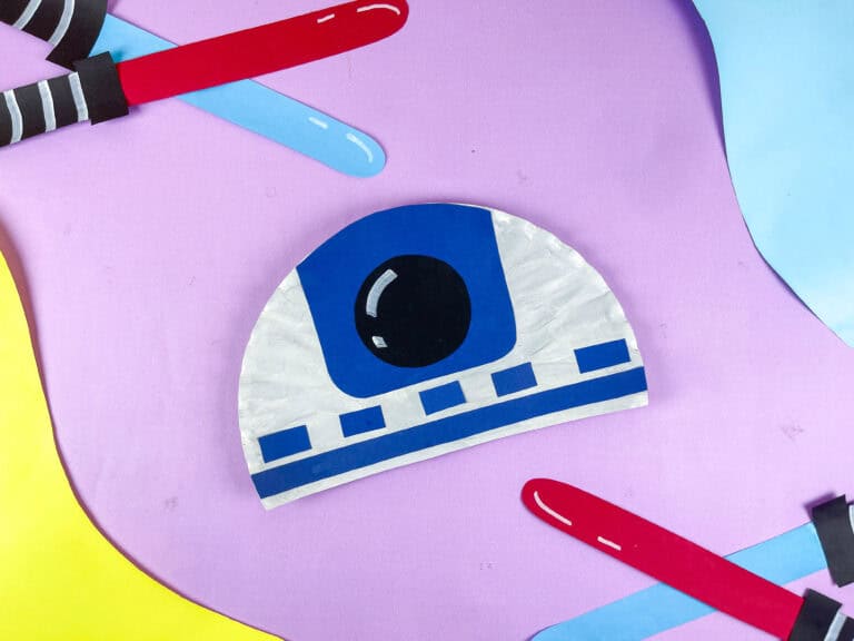Tilted paper plate Star Wars Droid craft