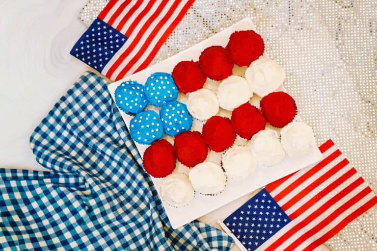 Easy to make American Flag cupcakes Recipe